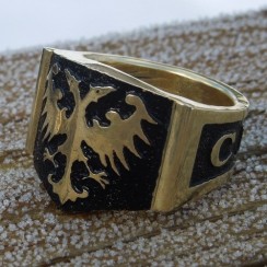 Cicmil Gold Signet Ring